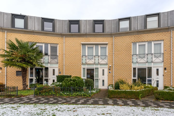 Sartrelaan 12 in Eindhoven foto