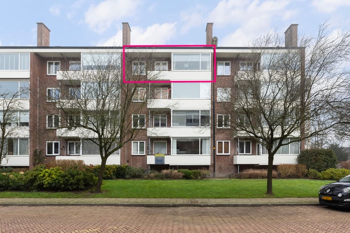 Saturnusstraat 16 in Apeldoorn foto