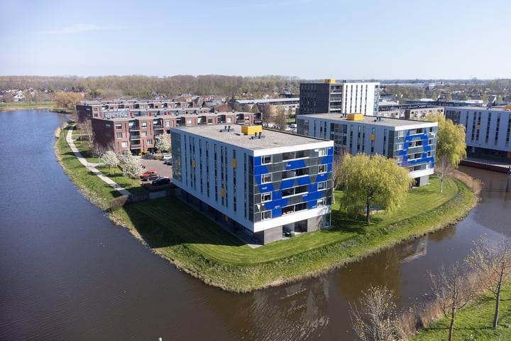 Schaapskuilmeer 145 in Heerhugowaard foto