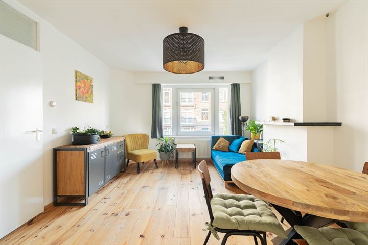 Schalk Burgerstraat 14 in Amsterdam foto