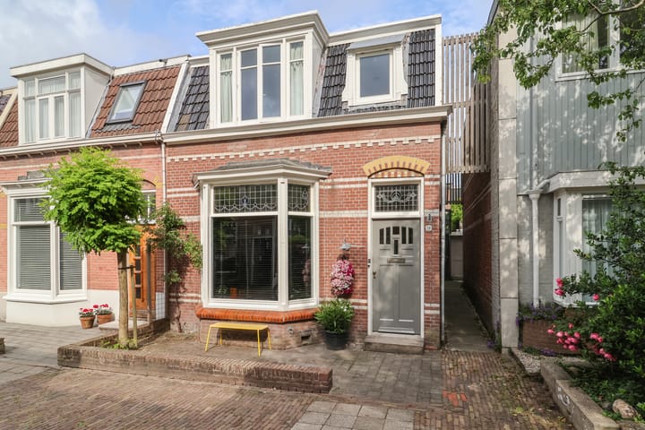 Schalk Burgerstraat 20 in Leeuwarden foto