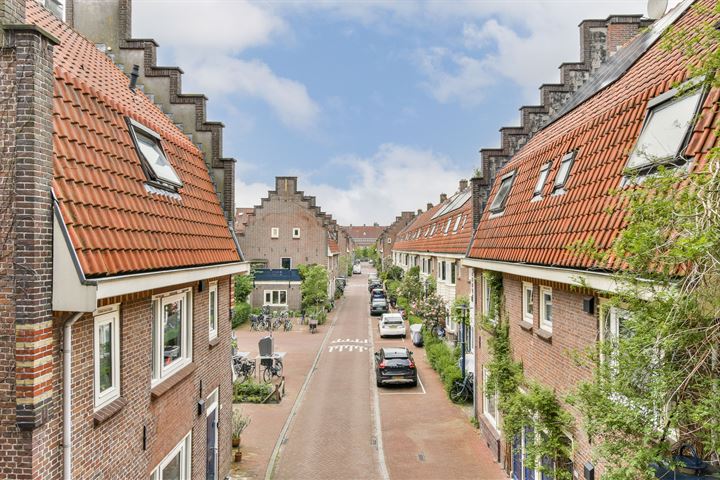 Schalk Burgerstraat 68 in Amsterdam foto