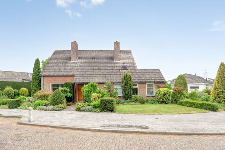 Schalklaan 1 in Kloetinge