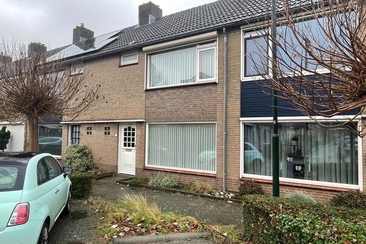Schansweg 11 in Geertruidenberg foto