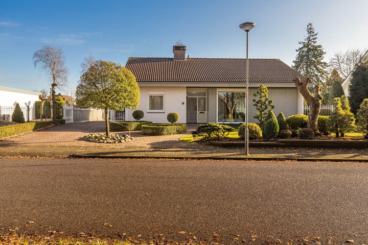 Scharberg 16 in Elsloo foto