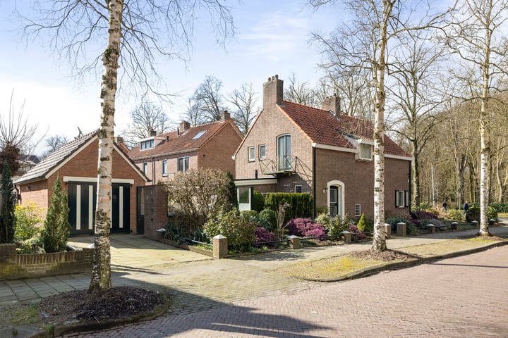 Scharfstraat 2 in Deventer foto