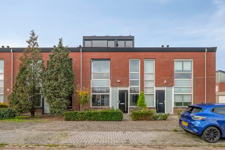 Scharwoudestraat 69 in Tilburg