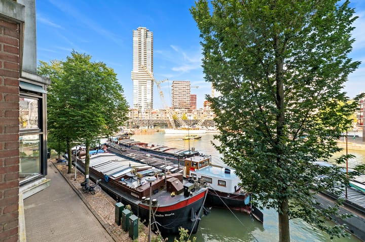 Scheepmakerskade 95 in Rotterdam foto