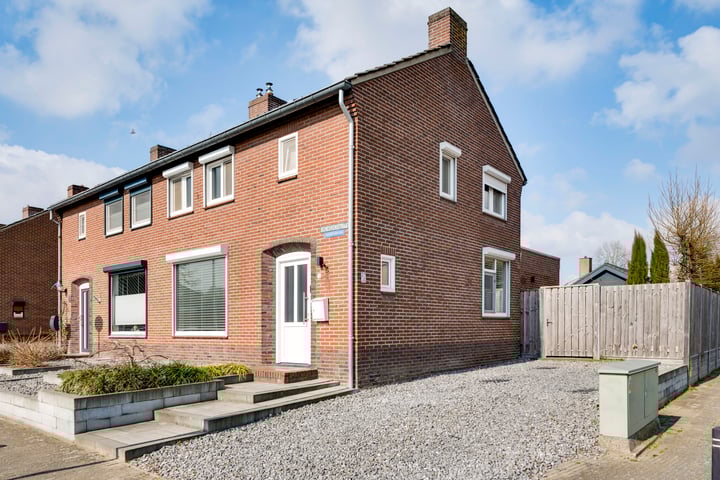 Scheijvenstraat 15 in Ell foto