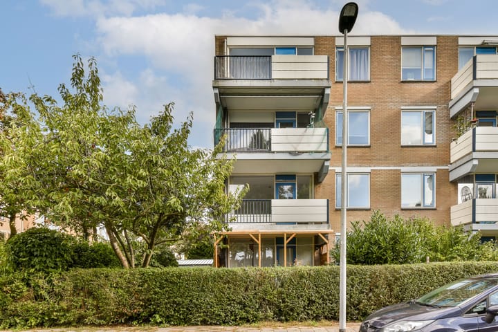 Schelluinenstraat 6 in Amsterdam foto