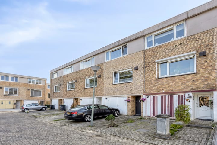 Schepen Hillenstraat 6 in Roermond foto
