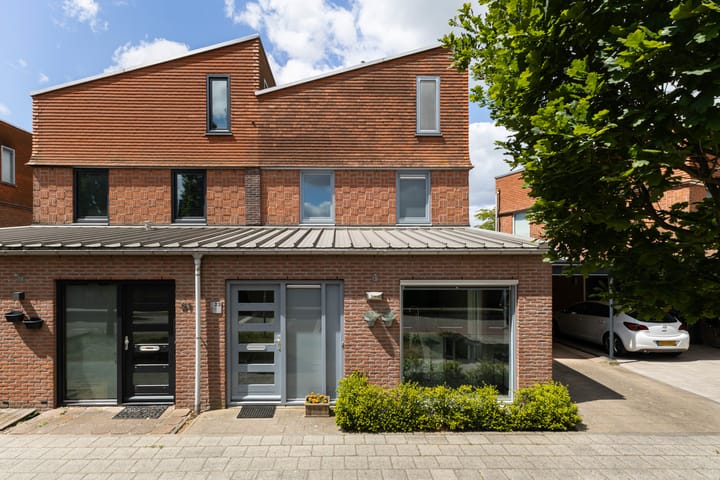 Schepenensingel 23 in IJsselstein foto