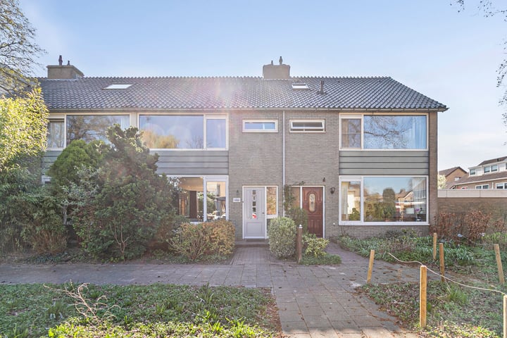 Schermerhorn-lanen 2 in Woerden foto