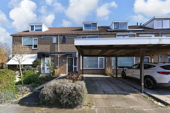 Scheveningsebos 74 in Zoetermeer