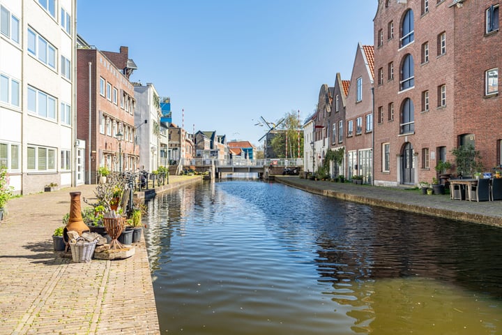 Schie 144 in Schiedam