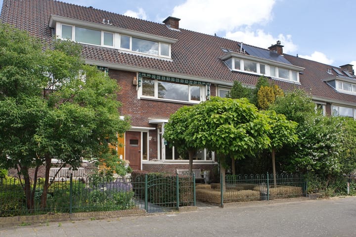 Schiedamseweg 143 in Vlaardingen foto