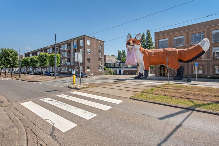 Schiedamseweg 252B in Rotterdam foto
