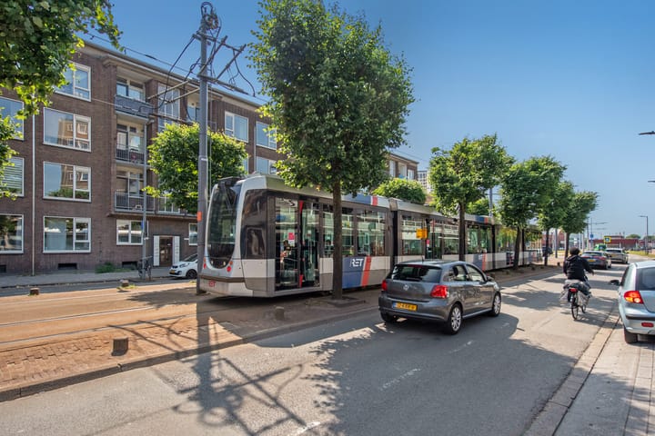 Schiedamseweg 256A in Rotterdam foto