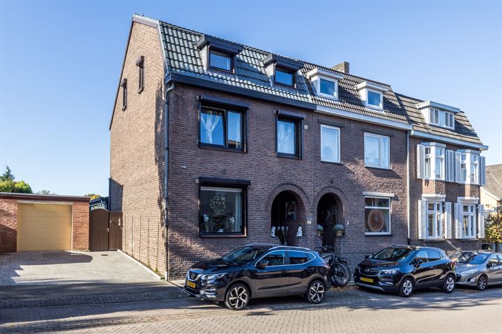 Schiffelderstraat 11 in Simpelveld foto
