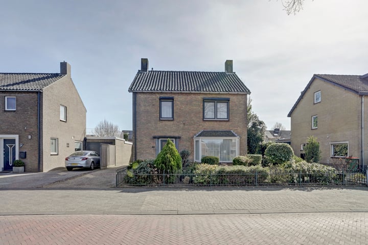 Schijfstraat 40 in Teteringen foto