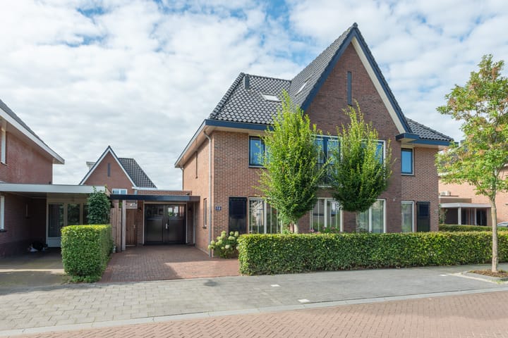 Schijndelaarlaan 74 in Barneveld foto