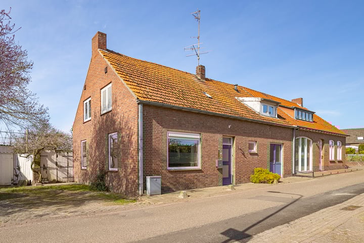 Schilbergsweg 3 in Roermond foto