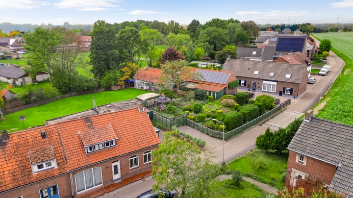 Schilbergsweg 3A in Roermond foto