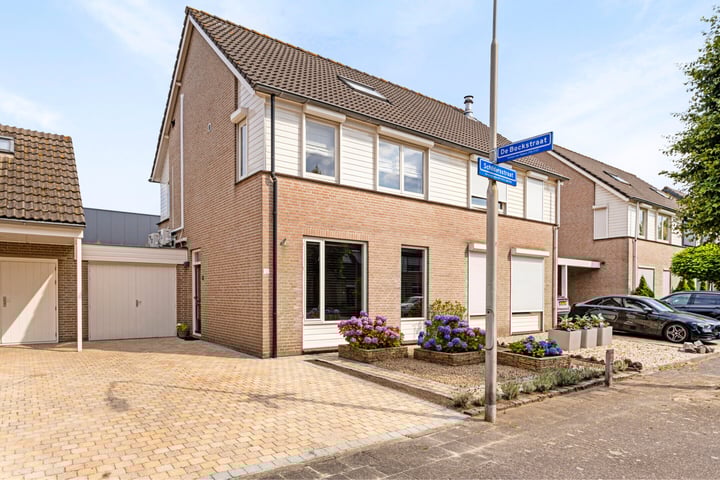 Schildersstraat 12 in Vlijmen