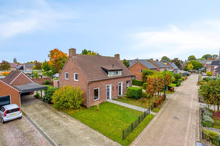 Schilderstraat 11 in Sambeek foto