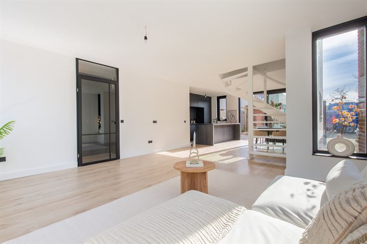 Schinveldstraat 48 in Tilburg foto
