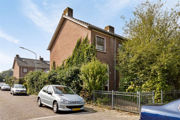 Schipbeekstraat 29 in Dordrecht foto