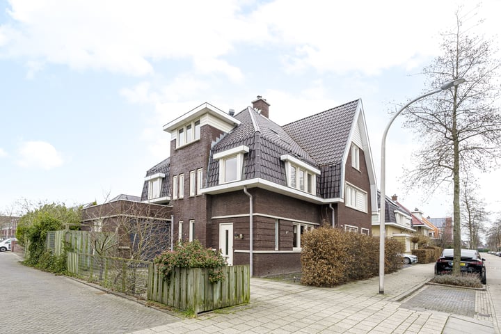 Schiphollaan 34 in Nootdorp foto