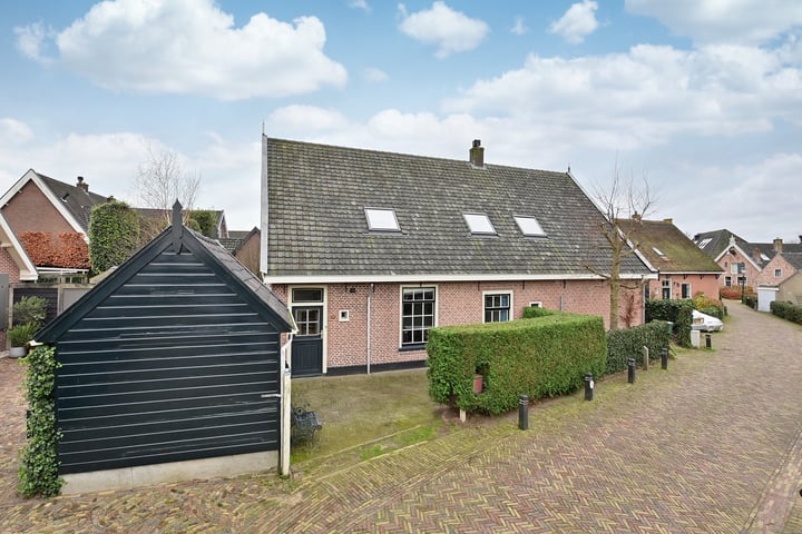 Schipperstraat 30 in Huizen foto