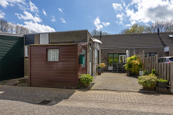 Schoener 16 73 in Lelystad foto