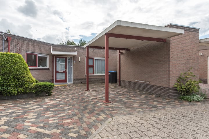 Schoener 36 29 in Lelystad foto