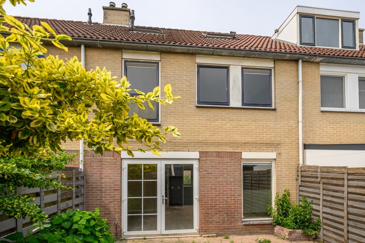 Schoener 48 19 in Lelystad foto