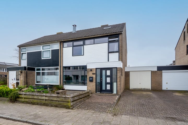 Schoenerstraat 103 in Veendam foto