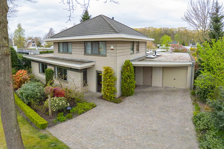 Schoenmakerslaan 1 in Waalre