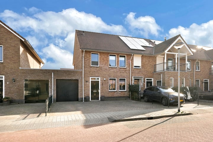Schoenmakersloot 3 in Broek op Langedijk foto