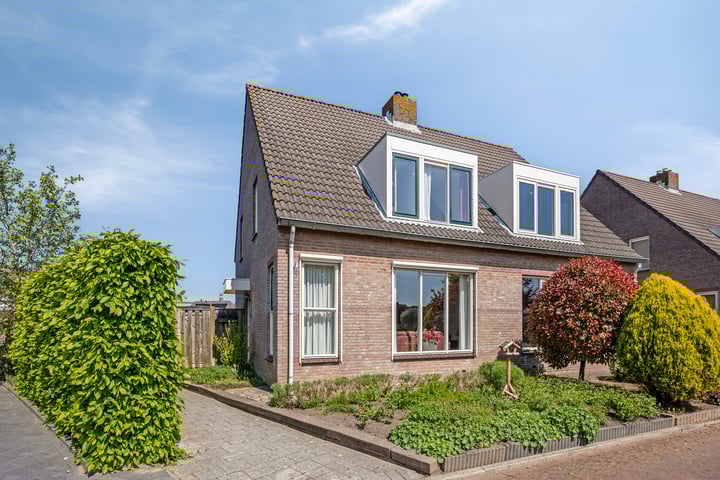 Scholeksterlaan 14 in Sint-Maartensdijk foto