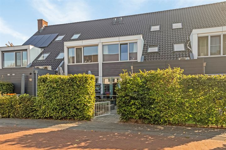 Scholeksterweide 20 in Renswoude foto