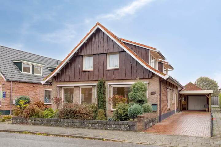 Scholtinkstraat 189 in Losser foto