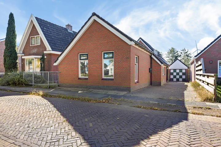 Schoolkade 124 in Musselkanaal foto