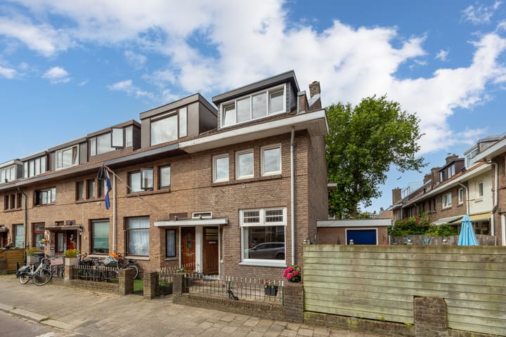 Schoolmeesterstraat 11 in 's-Gravenhage