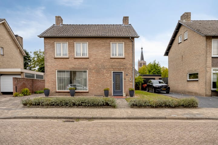 Schoolstraat 12 in Leende