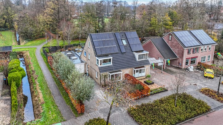 Schoolstraat 12 in Luttelgeest