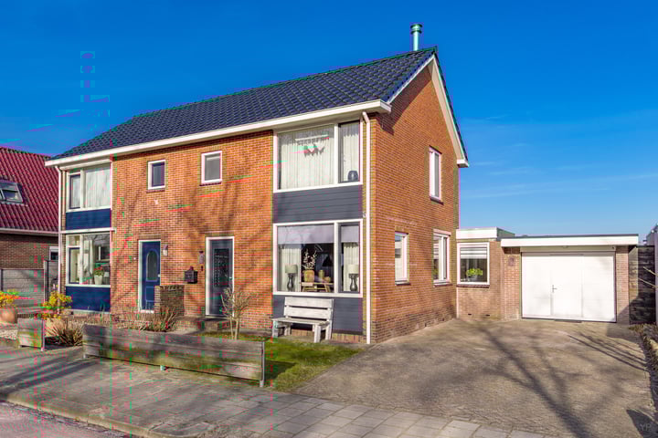 Schoolstraat 137A in Musselkanaal foto