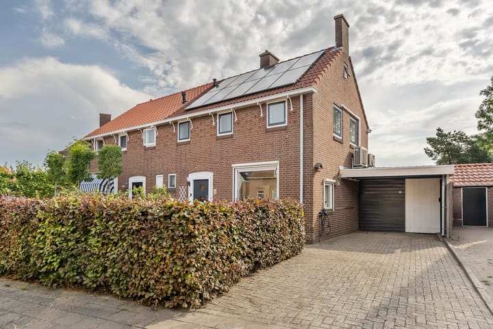 Schoolstraat 17 in Sleeuwijk
