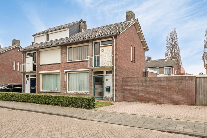 Schoolstraat 24 in Hilvarenbeek foto