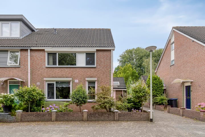 Schoolstraat 26 in Halsteren